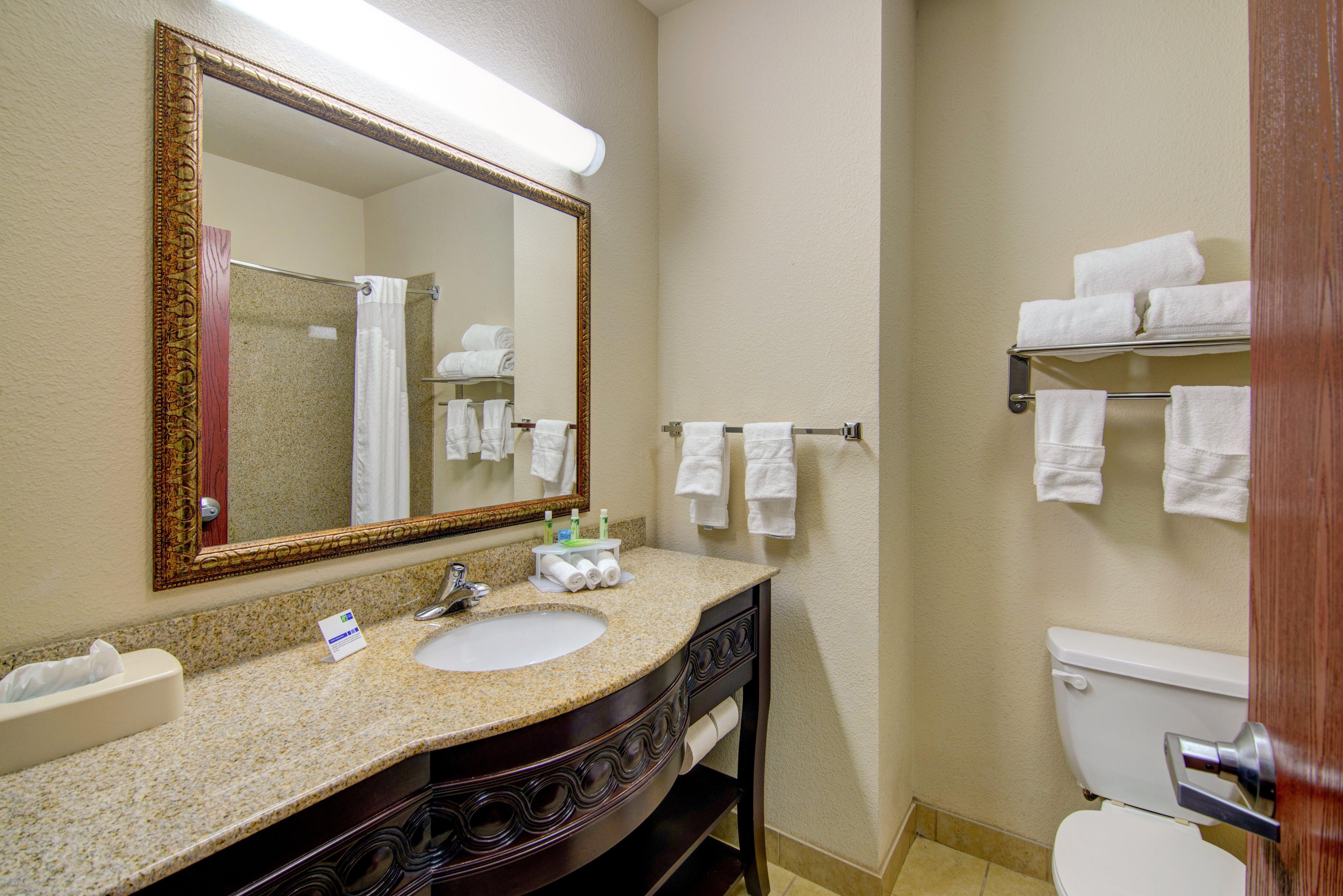 Holiday Inn Express Hotel & Suites Terrell By Ihg Exteriér fotografie