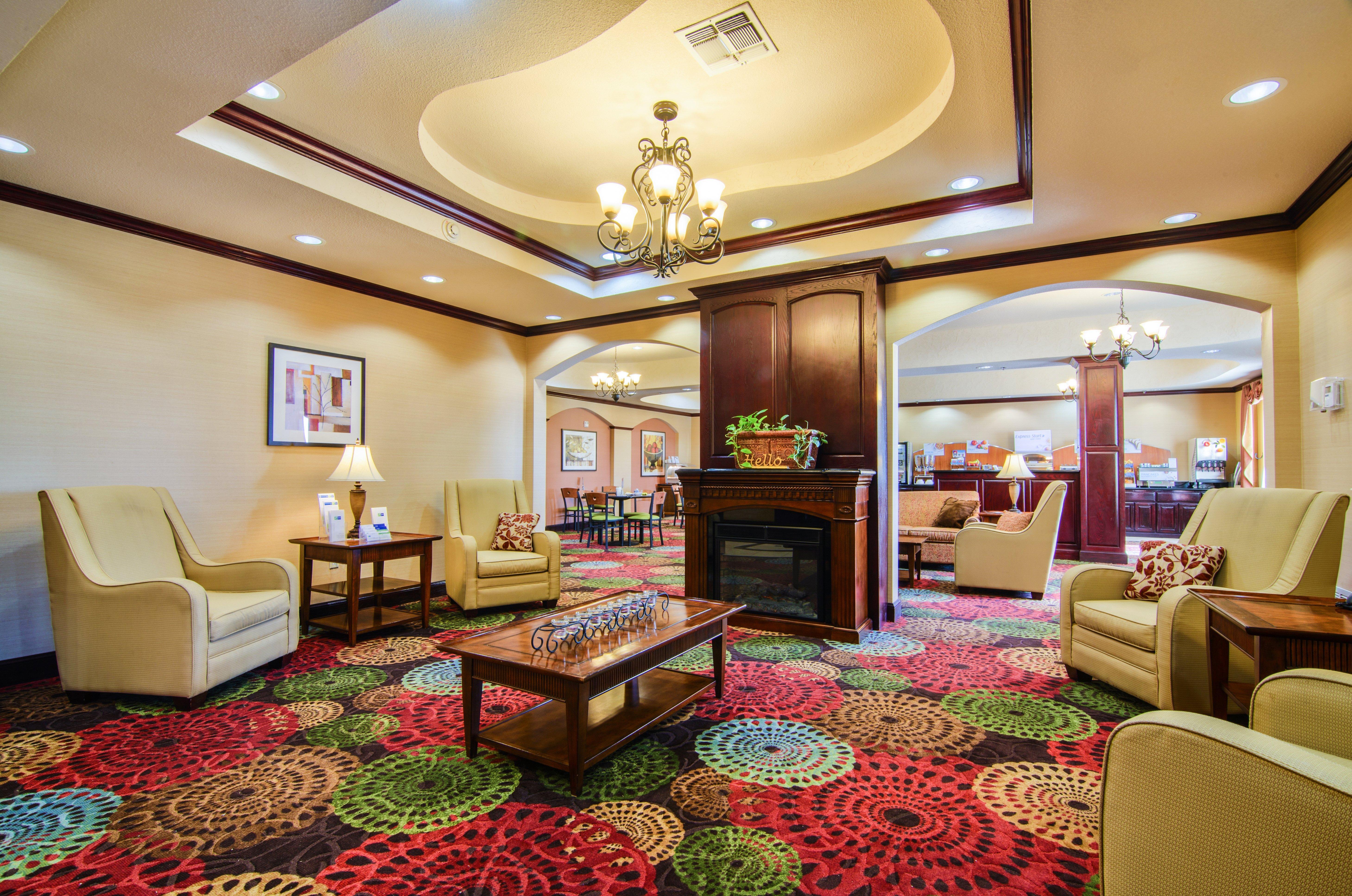 Holiday Inn Express Hotel & Suites Terrell By Ihg Exteriér fotografie